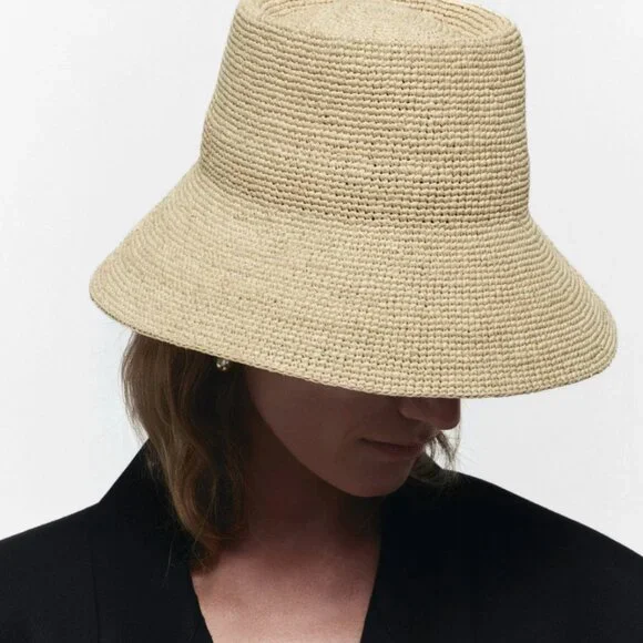 Janessa Leone Felix Bucket Hand in SandWorn once display picture 2